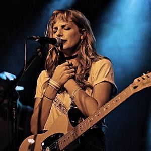 Meet your Posher, Devin